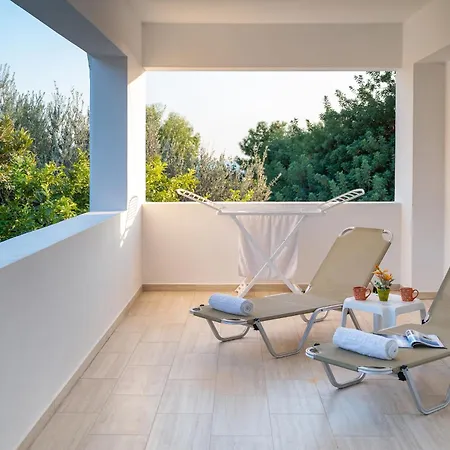 尼古拉斯公寓 公寓 Pefki